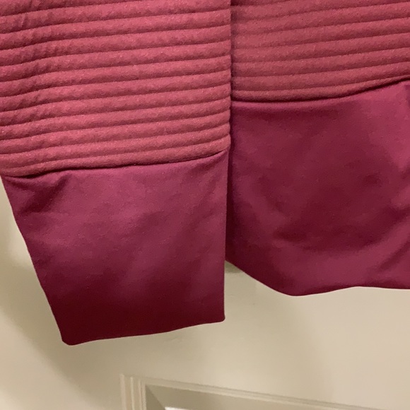 nike drifit pullover - Picture 3 of 4